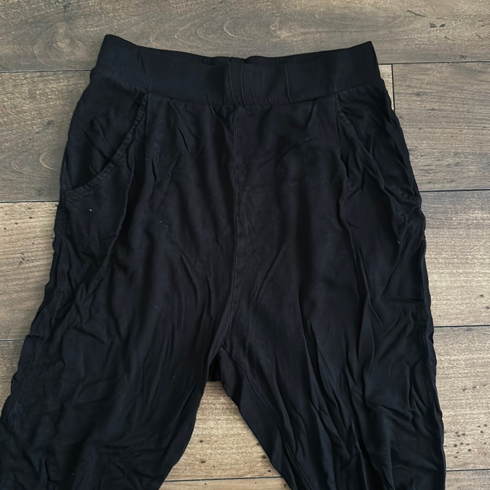 2/$10 GARAGE TIGHTS WITH WAISTBAND & POCKETS